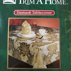 Trim A Home Damask Tablecover